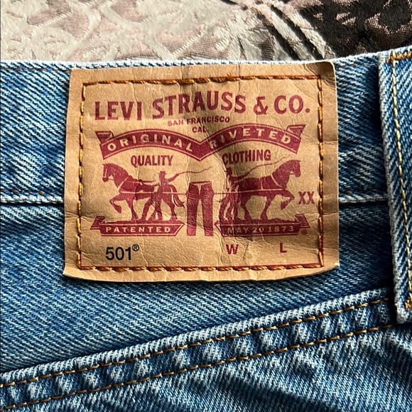 Levi’s Straight Leg Ankle Jeans W29 L26 - Picture 2 of 10